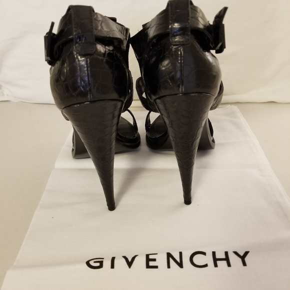 *Host Pick* Givenchy Black Leather Sandals Heels Authentic - Picture 5 of 9